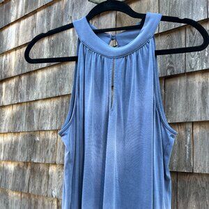 Veronica M. - Blue halter-neck dress with a keyhole front